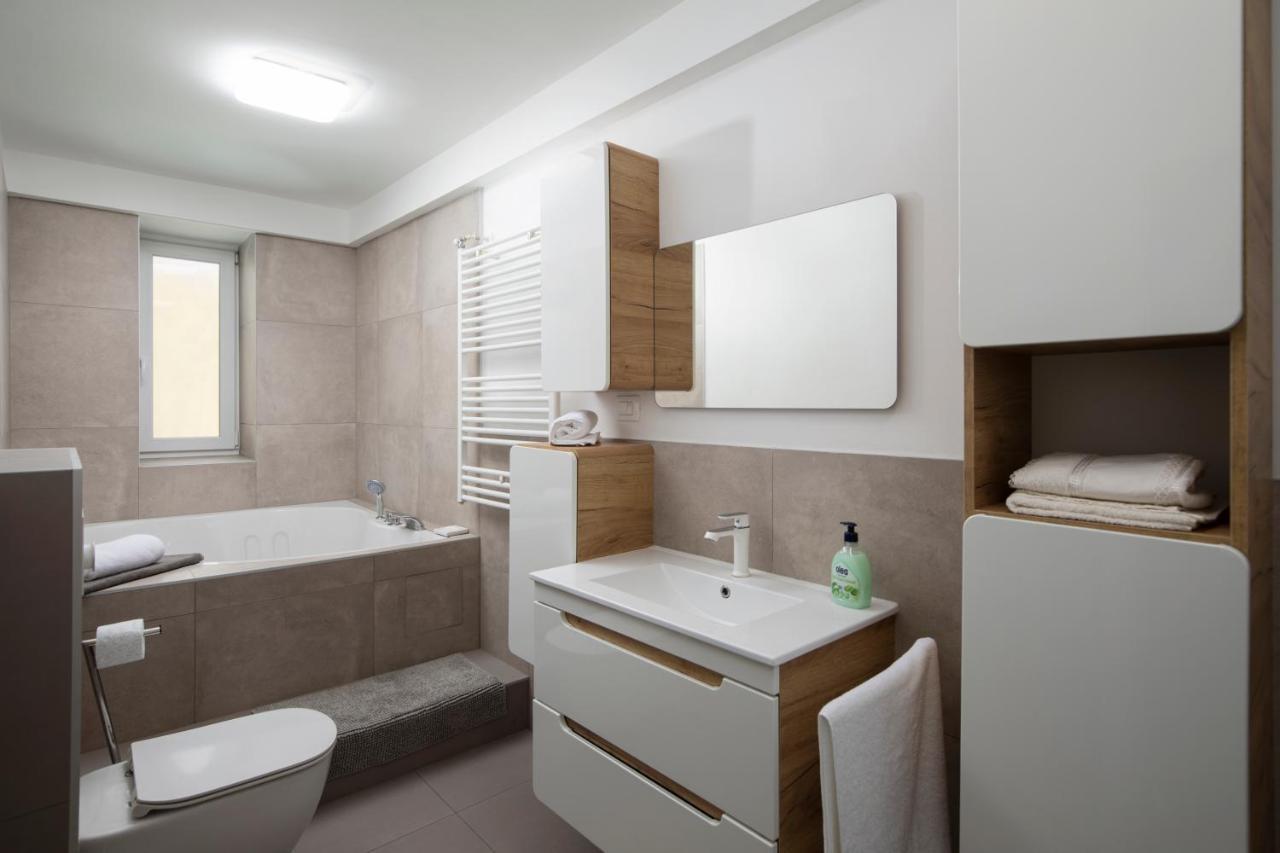 History Apartment Villa Veruda Пула Екстериор снимка